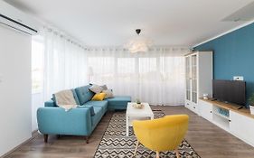 Apartmani Zara
